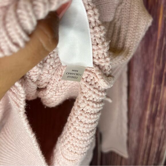Aeropostale Women Medium Light Pink Cable Knit Sweater - Picture 5 of 9